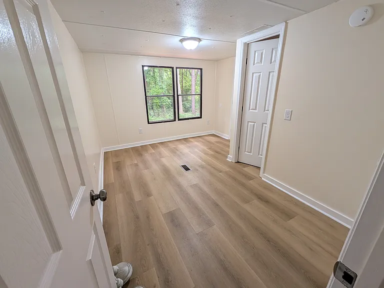 315 Norwood Cir — Photo 10