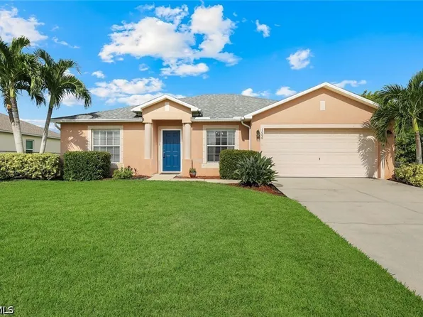 1006 NE 6th Pl, Cape Coral, FL 33909