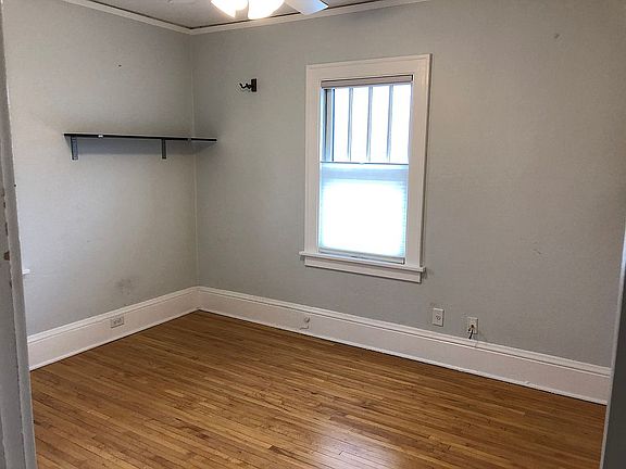 5th image of 3239 47th Ave S #2