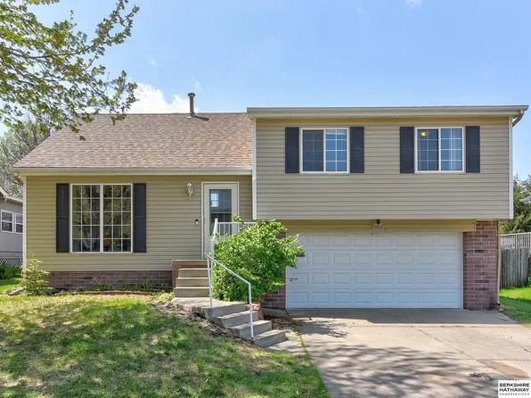 6602 N 110th St, Omaha, NE 68164