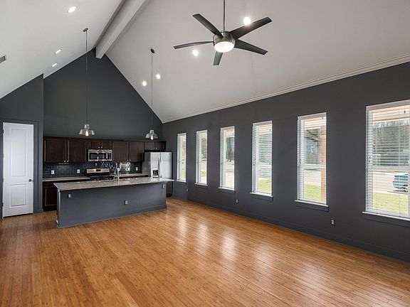 5th image of 1704 Webberville Rd