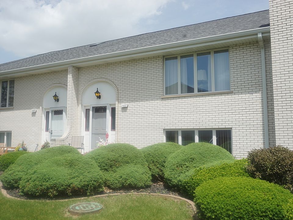 1st image of 7222 W 152nd Pl