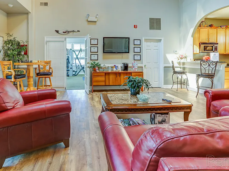 BayTree Apartments — Photo 6