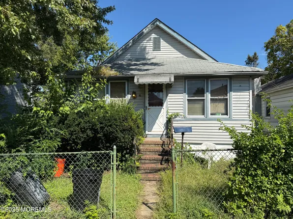 16 Wilson Avenue, Keansburg, NJ 07734