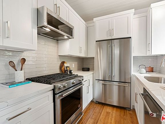 3rd image of 2325 Kansas Ave APT 7