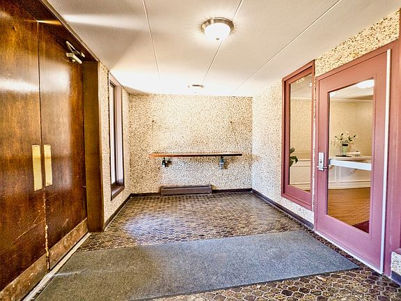 3rd image of 1206 E Fairview St APT 103