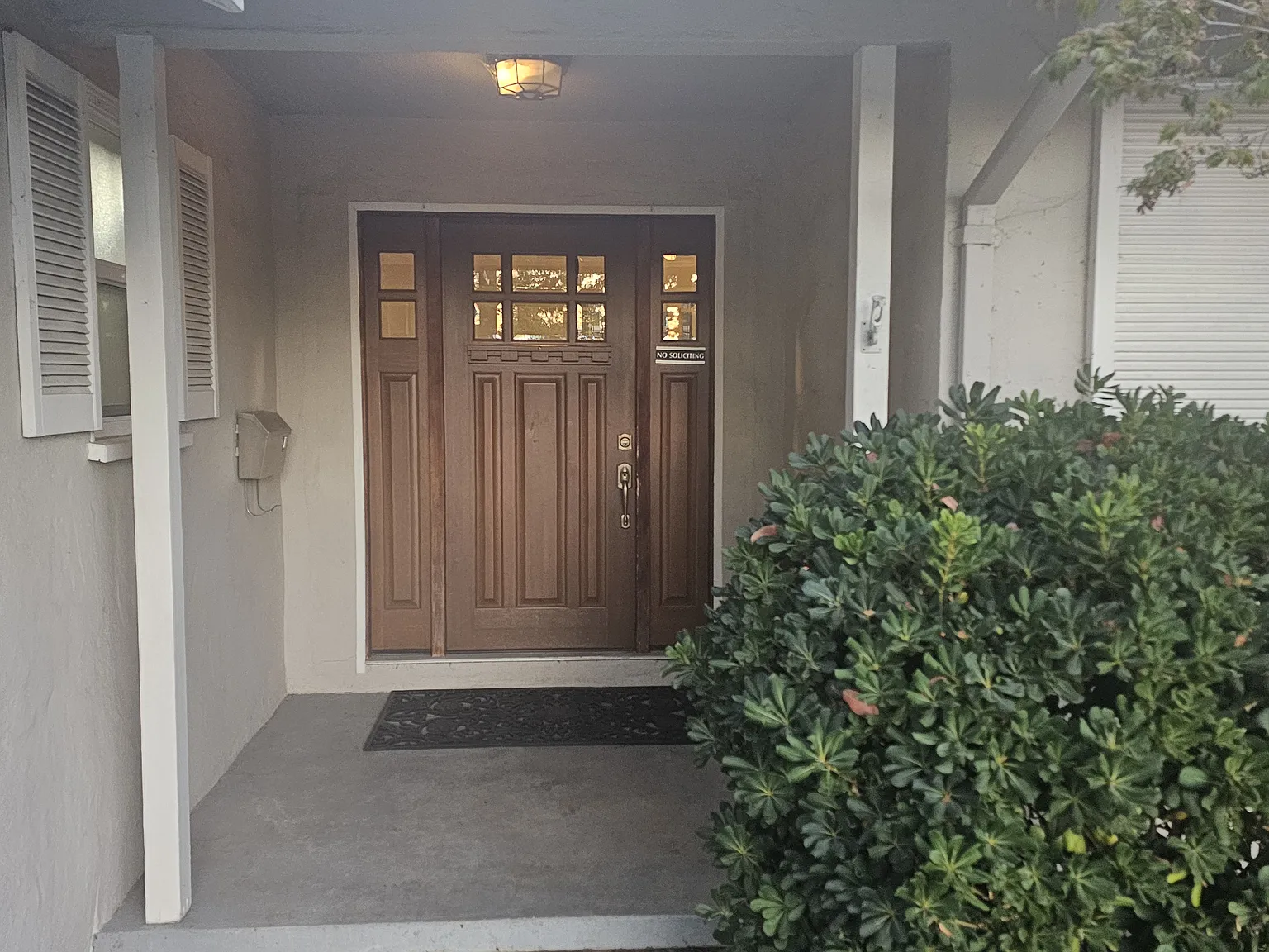 3 bed, 1418 sqft, $8,300 — Photo 2