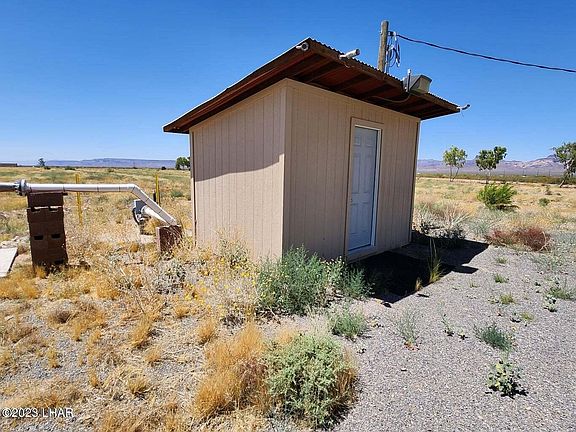 3rd image of 4740 W Quartzite Dr