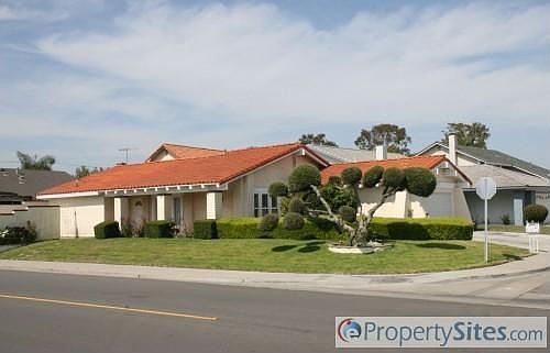 1st image of 10649 El Soneto Ave