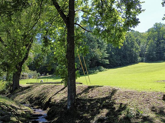 2nd image of 68 Wilson Cemetery Rd