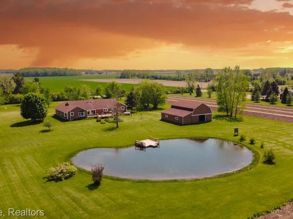 34699 Fuerstenau Rd, Richmond, MI 48062