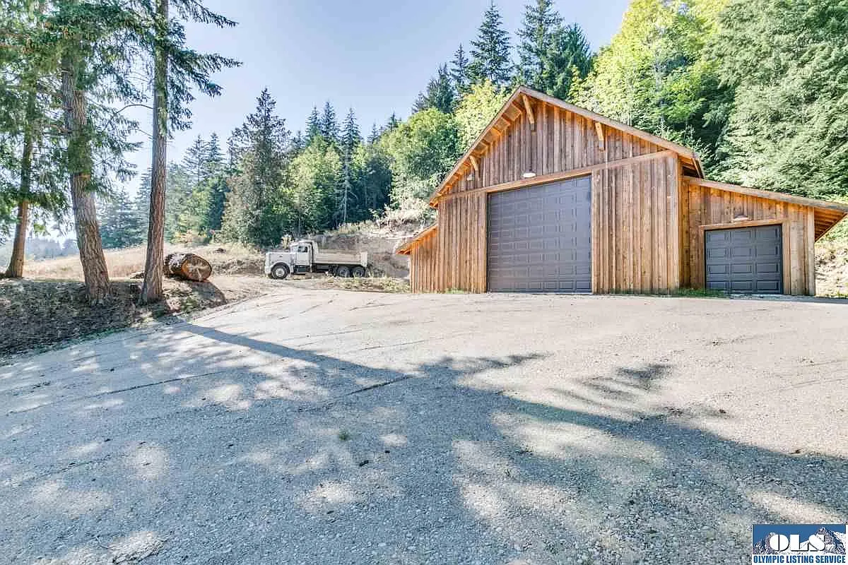 1068 Eden Valley Rd photo 1