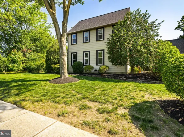 24 Sturbridge Ave, Deptford, NJ 08096