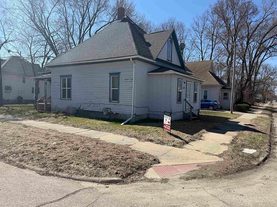 1st image of 332 Newell St