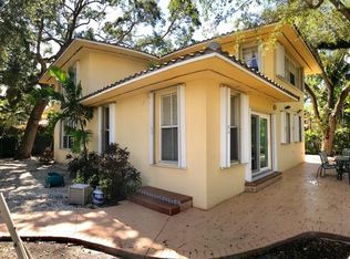 3698 Franklin Ave #1, Miami, FL 33133
