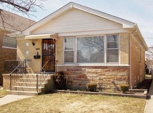 5122 N Menard Ave, Chicago, IL 60630