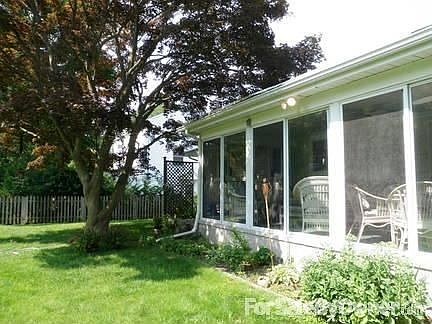 4th image of 2180 Terrace Pl