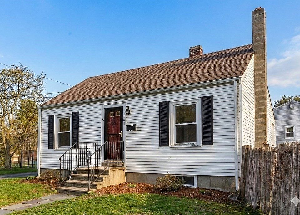 1st image of 383 Summer St