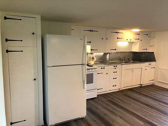 5th image of 2199 Union Ave #2
