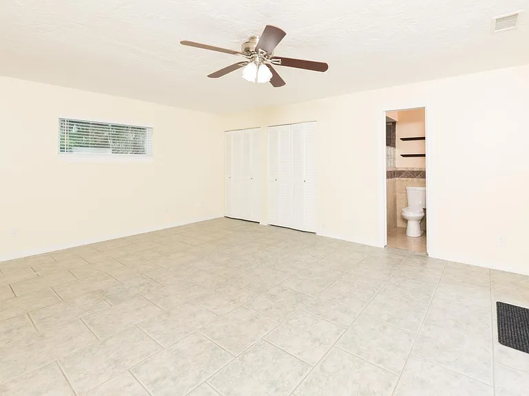 3222 Nottingham Ln — Photo 12