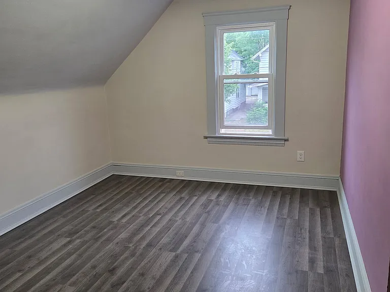1914 Treadway Ave — Photo 15