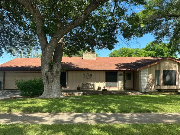 16602 Hunting Valley St, San Antonio, TX 78247