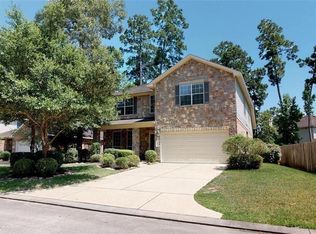 30 N Spinning Wheel Cir, The Woodlands, TX 77382