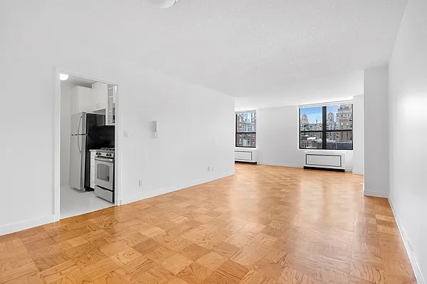 Rented by Cooper & Cooper Real Estate | media 1