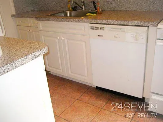 Rented by 24 7 NYC Realty Inc. | media 28