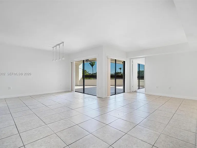 9040 SW 125th Ave #D408 — Photo 11