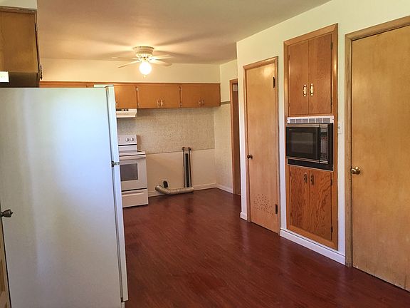 4th image of 64 Faircrest Dr