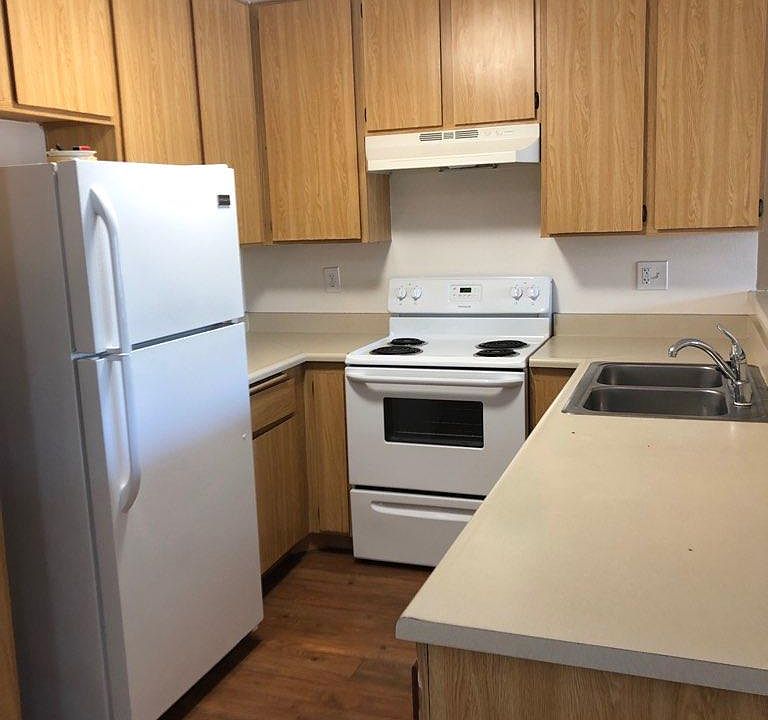 1st image of 2412 Fairmount Ave APT B