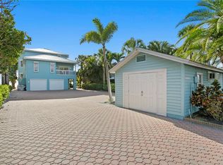 20060 Gulf Blvd, Indian Shores, FL 33785