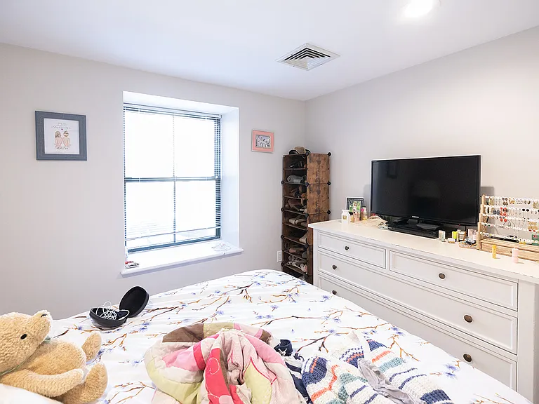 Deacon Court - 1661 Washington Street — Photo 77
