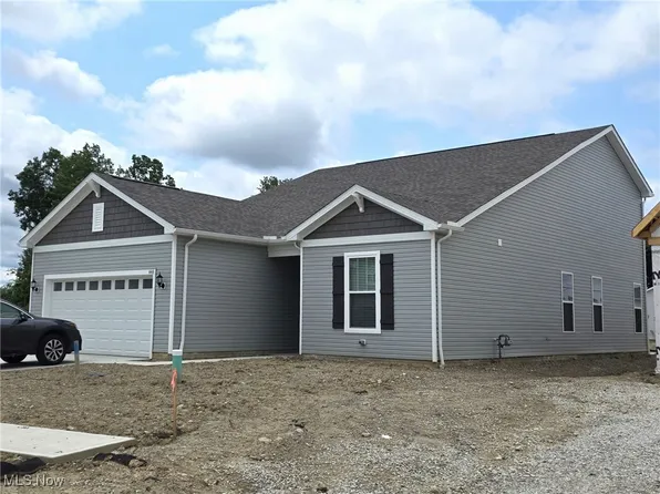 446 Caravel Ct, Avon Lake, OH 44012