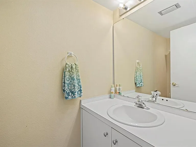 2012 Harbourside Dr #2102 — Photo 28