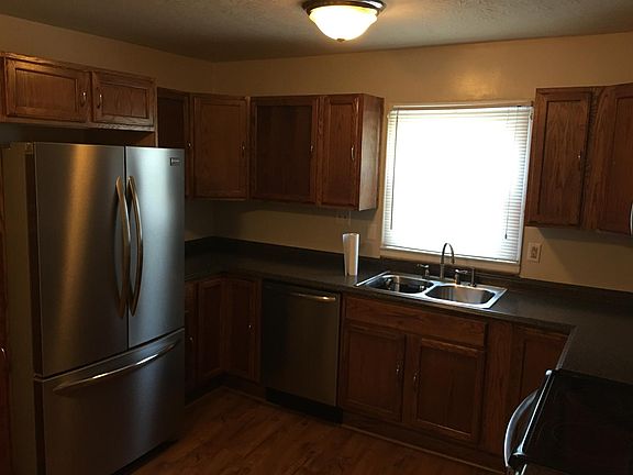 4th image of 810 Brawner St