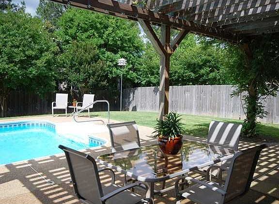 5th image of 9950 Houston Oaks Dr