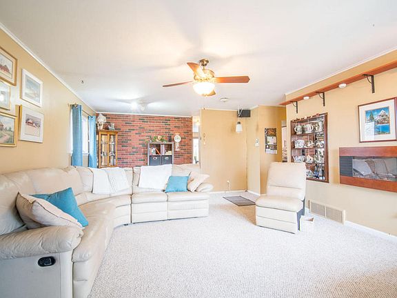 3rd image of 8080 N 55th St