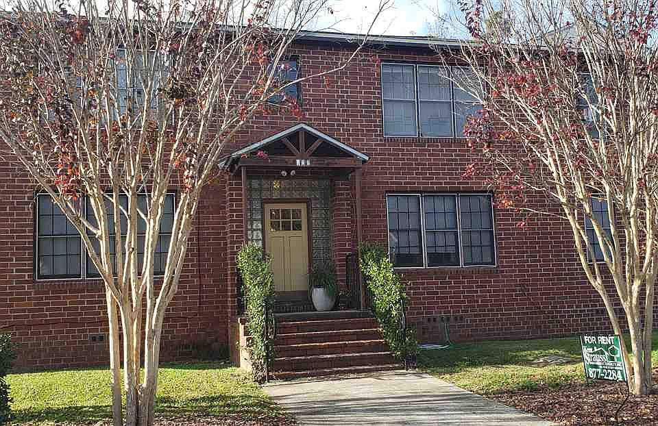 1st image of 122 S Franklin Blvd #1&2