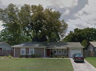 8404 Renald Blvd, Temple Terrace, FL 33637