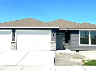 2851 S Alder St, Kennewick, WA
