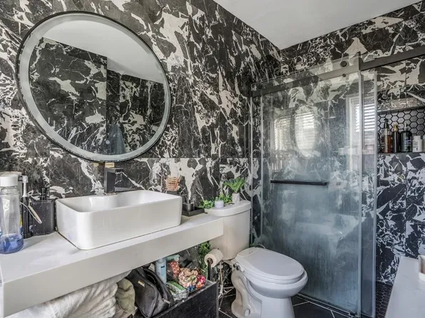 211 1st Street image 6 of 11