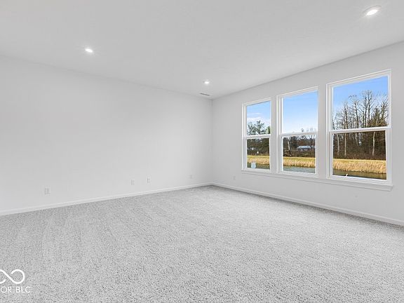 3rd image of 1145 Bevy Blvd