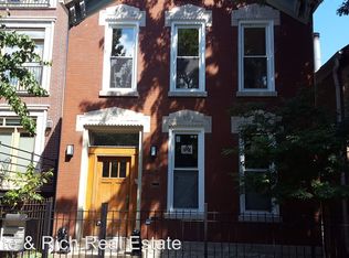 943 N Honore St #1, Chicago, IL 60622