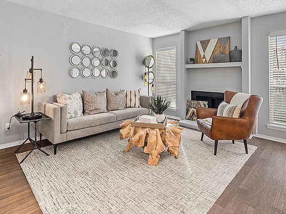 3rd image of 501 Green Oaks Ct #2002