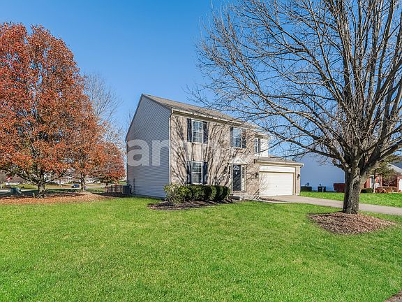 2nd image of 10 E Waterbury Dr