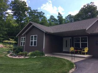 W7845 Acorn Ln, Antigo, WI 54409