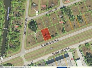 20028 Kenilworth Blvd, Port Charlotte, FL 33954