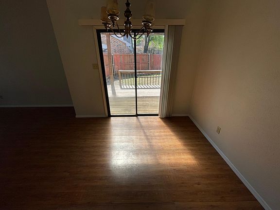 3rd image of 22 Crockett Ct